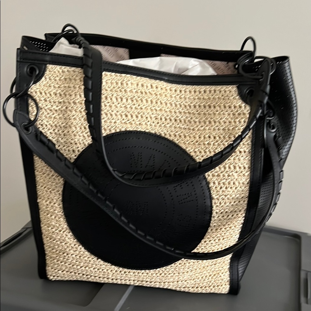Steve Madden Stylish Black and Tan Women's Bag